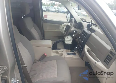 2010 Jeep Liberty Sport из США, поврежденный, VIN 1J4PN2GK7AW168505